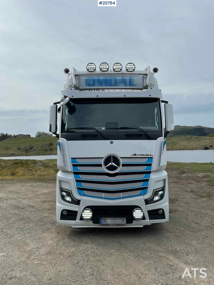 Mercedes Actros - شاحنة صندوقية: صورة 2 Mercedes Actros - شاحنة صندوقية: صورة 2