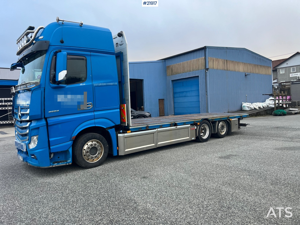 Mercedes-Benz Actros 6x2 planbil m/ 2012 konar 2 akslet plankjerre - شاحنات مسطحة: صورة 1 Mercedes-Benz Actros 6x2 planbil m/ 2012 konar 2 akslet plankjerre - شاحنات مسطحة: صورة 1