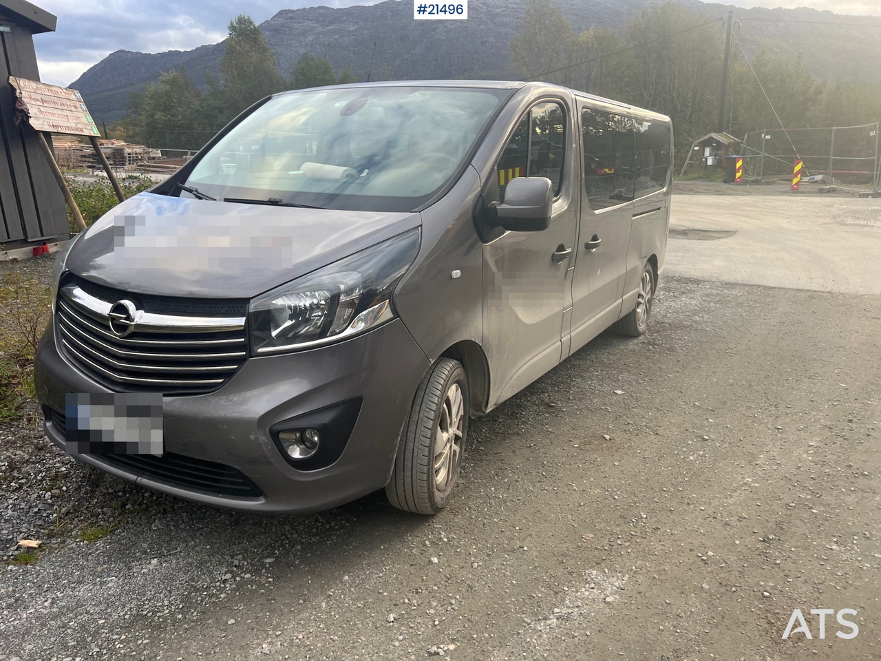 Opel VIVARO - ميكروباص: صورة 1 Opel VIVARO - ميكروباص: صورة 1