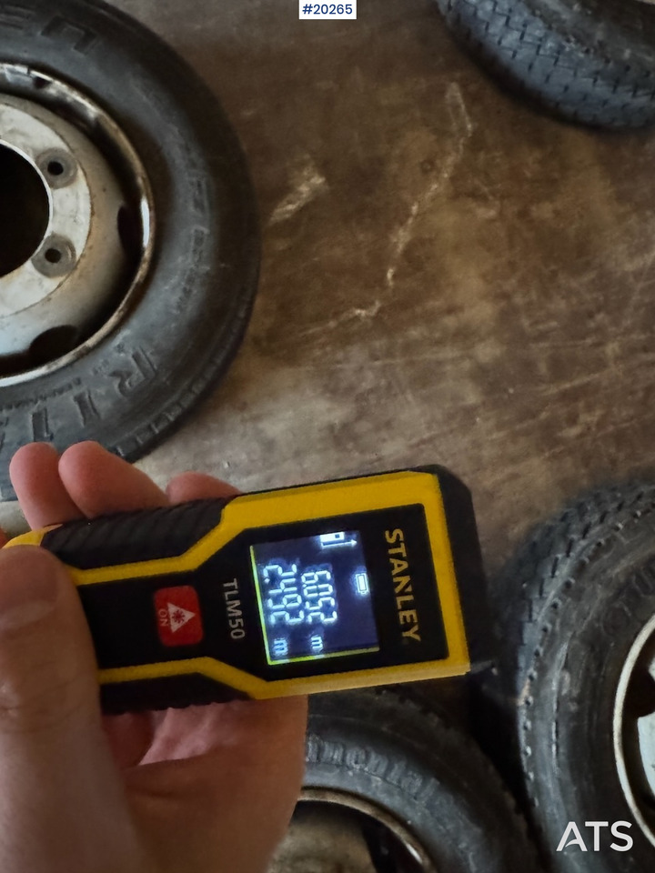 شاحنة صندوقية Renault midlum 220.08: صورة 20