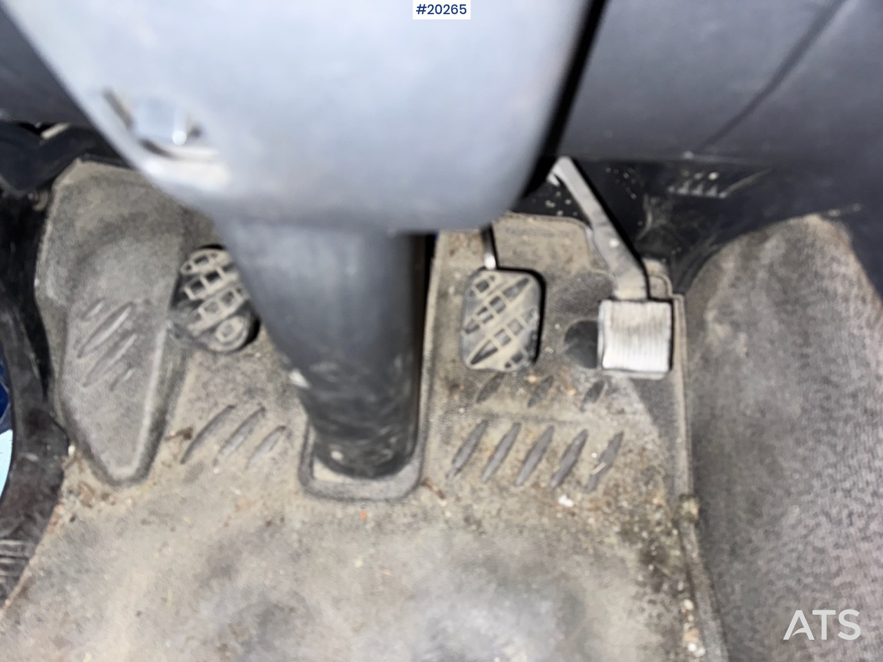 شاحنة صندوقية Renault midlum 220.08: صورة 34