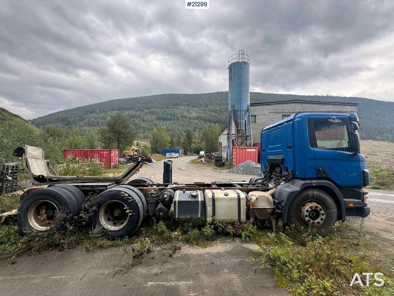 Scania 114G - شاحنة بهيكل معدني للمقصورة: صورة 5 Scania 114G - شاحنة بهيكل معدني للمقصورة: صورة 5