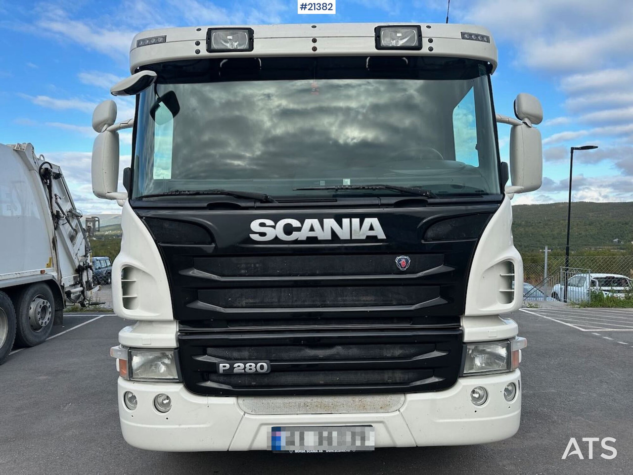 Scania P280 - شاحنة لودر انزلاقي: صورة 3 Scania P280 - شاحنة لودر انزلاقي: صورة 3