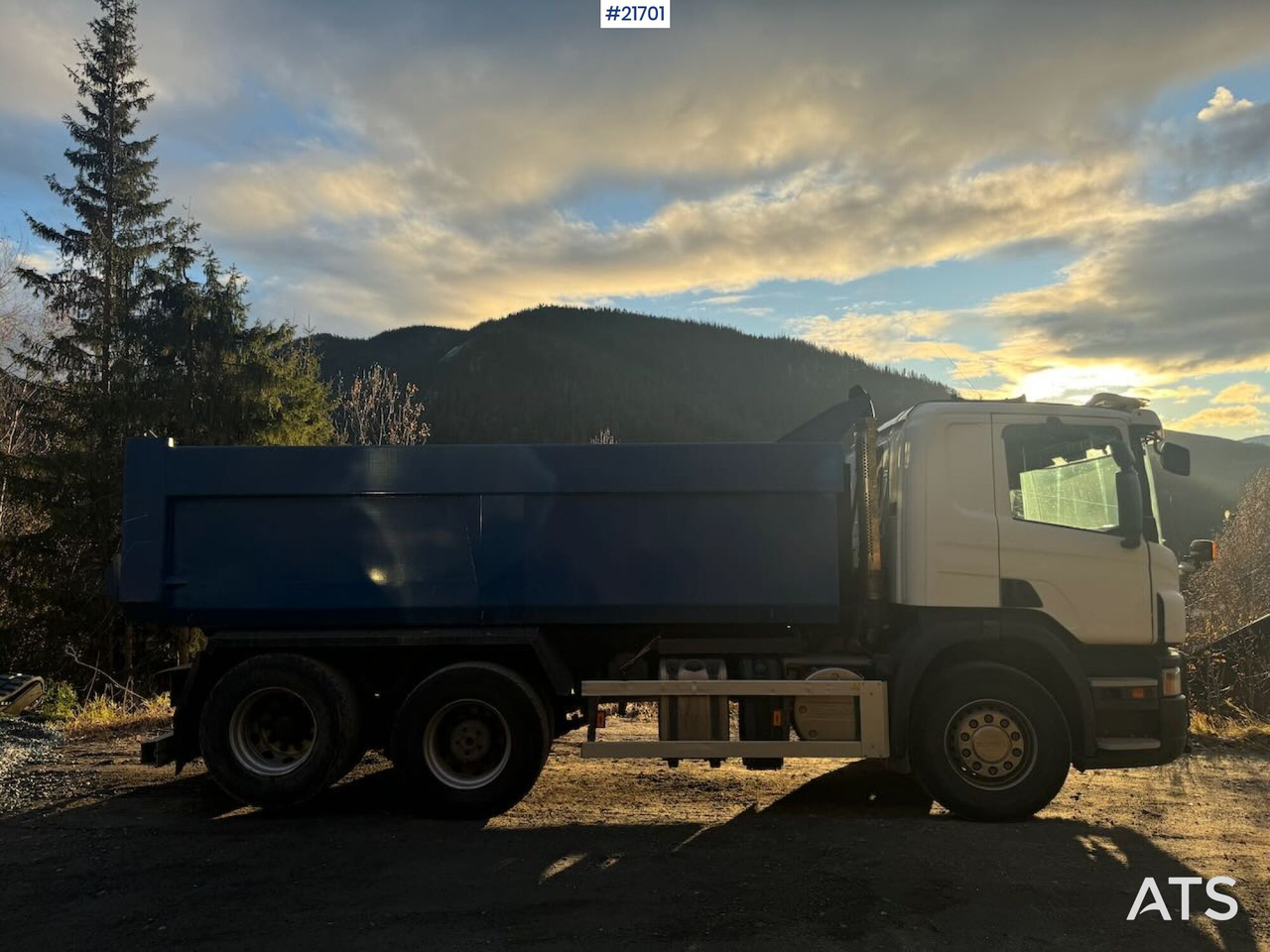 Scania P420 6x2 Brøyterigget Tippbil. Lav km. SE VIDEO - شاحنة قلاب: صورة 2 Scania P420 6x2 Brøyterigget Tippbil. Lav km. SE VIDEO - شاحنة قلاب: صورة 2
