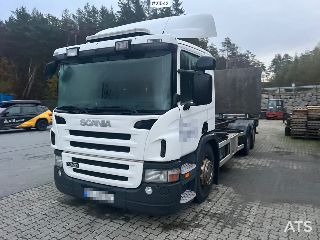 Scania P420 6x2 chassi m/ lift Rep.Objekt - شاحنة بهيكل معدني للمقصورة: صورة 3 Scania P420 6x2 chassi m/ lift Rep.Objekt - شاحنة بهيكل معدني للمقصورة: صورة 3