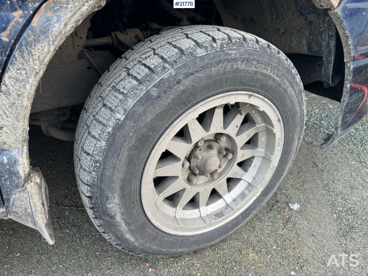 فان Toyota HIACE: صورة 15