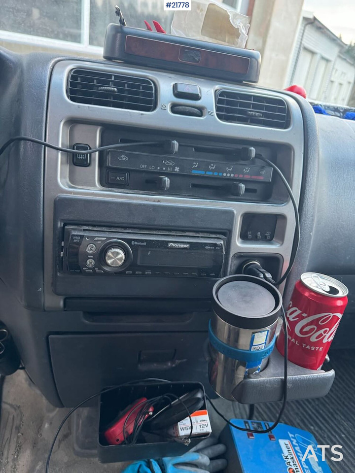 فان Toyota HIACE: صورة 22