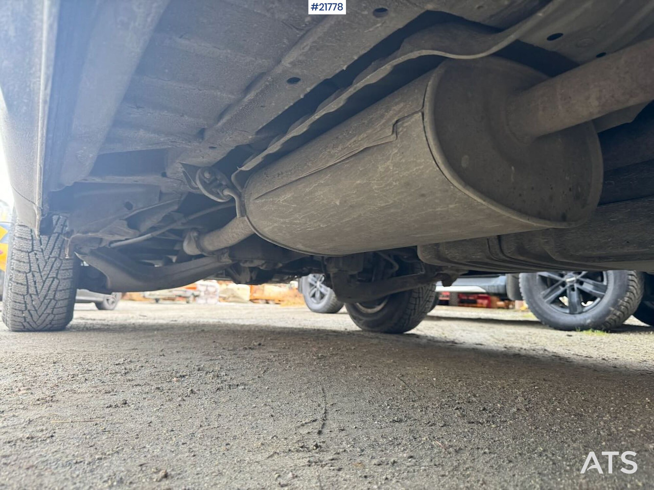 فان Toyota HIACE: صورة 17