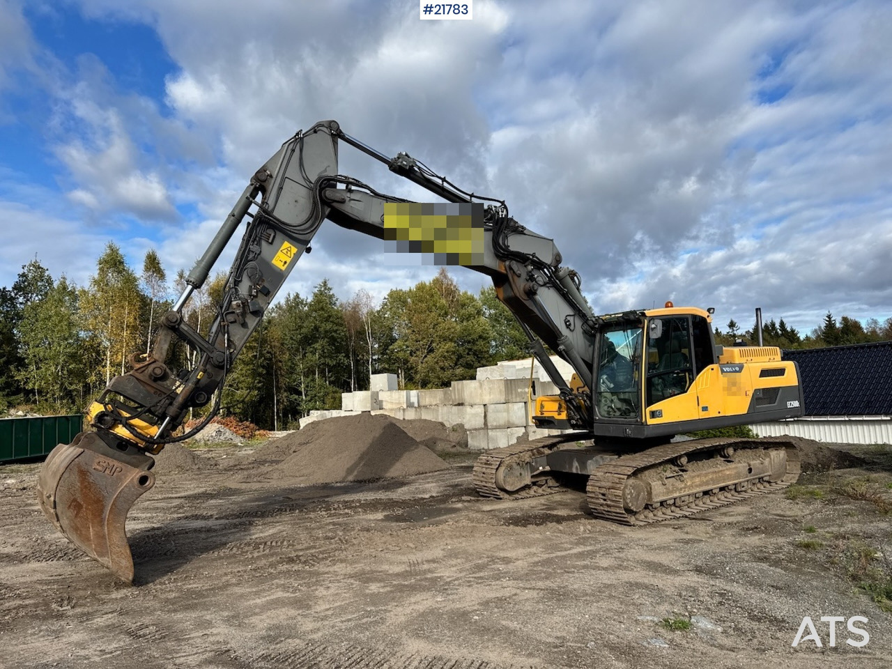 Volvo 2012 Volvo EC250 m/ Rototilt, GPS og 2 skuffer. - حفار زاحف: صورة 3 Volvo 2012 Volvo EC250 m/ Rototilt, GPS og 2 skuffer. - حفار زاحف: صورة 3