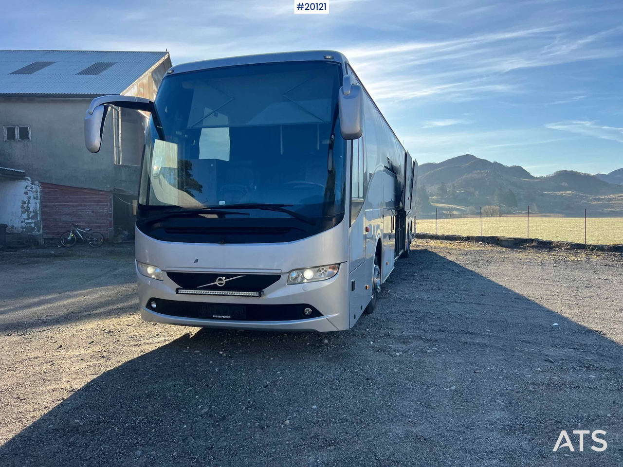 Volvo 9700 B11R Turnebuss m/ sitteplasser til 13+1 og sengeplasser til 12 stk + sovesofa . - حافلة نقل لمسافات طويلة: صورة 3 Volvo 9700 B11R Turnebuss m/ sitteplasser til 13+1 og sengeplasser til 12 stk + sovesofa . - حافلة نقل لمسافات طويلة: صورة 3