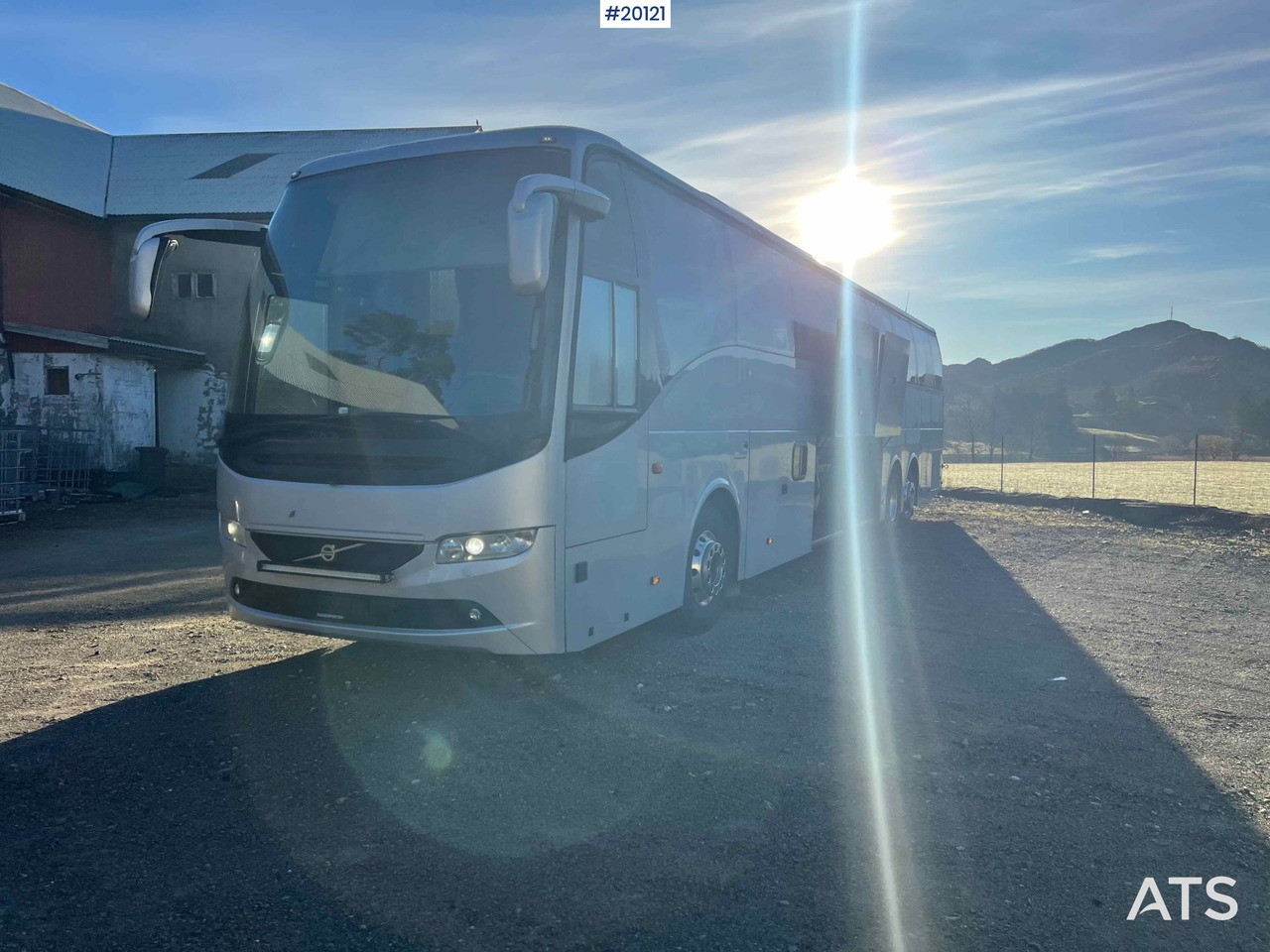 Volvo 9700 B11R Turnebuss m/ sitteplasser til 13+1 og sengeplasser til 12 stk + sovesofa . - حافلة نقل لمسافات طويلة: صورة 2 Volvo 9700 B11R Turnebuss m/ sitteplasser til 13+1 og sengeplasser til 12 stk + sovesofa . - حافلة نقل لمسافات طويلة: صورة 2
