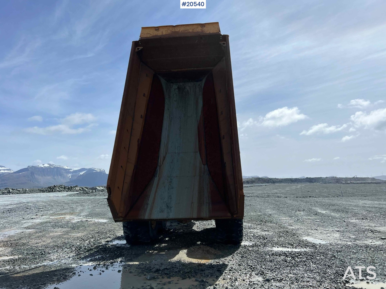 شاحنة قلاب التعدين Volvo A40G: صورة 24