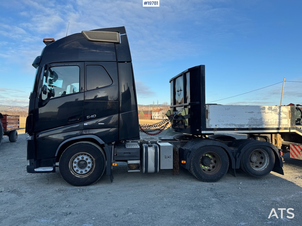 Volvo FH 540 - مقطورة السحب: صورة 3 Volvo FH 540 - مقطورة السحب: صورة 3