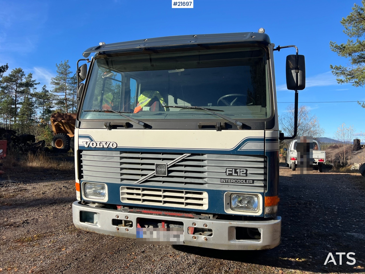 Volvo FH12 6x2 Tippbil - شاحنة قلاب: صورة 4 Volvo FH12 6x2 Tippbil - شاحنة قلاب: صورة 4