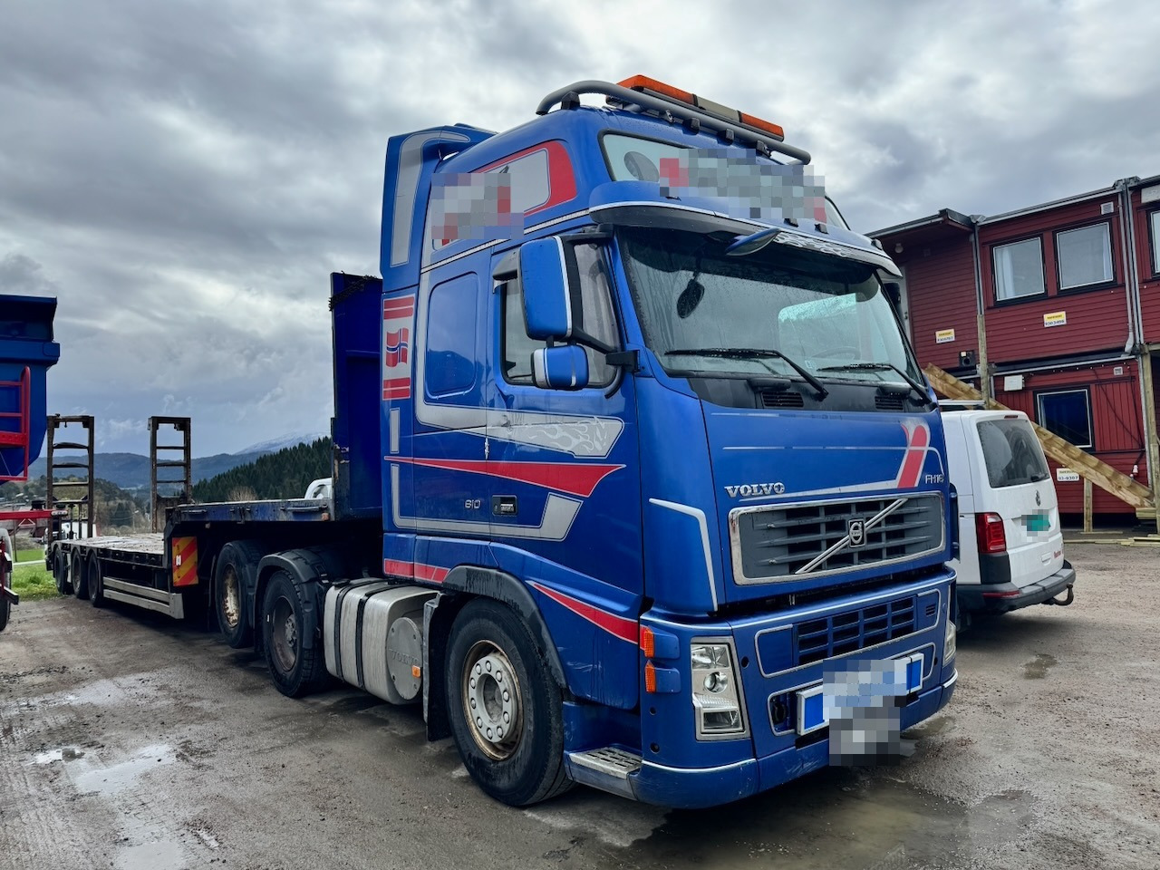 Volvo FH16 6x2 Trekkvogn - رأس تريلا: صورة 1 Volvo FH16 6x2 Trekkvogn - رأس تريلا: صورة 1