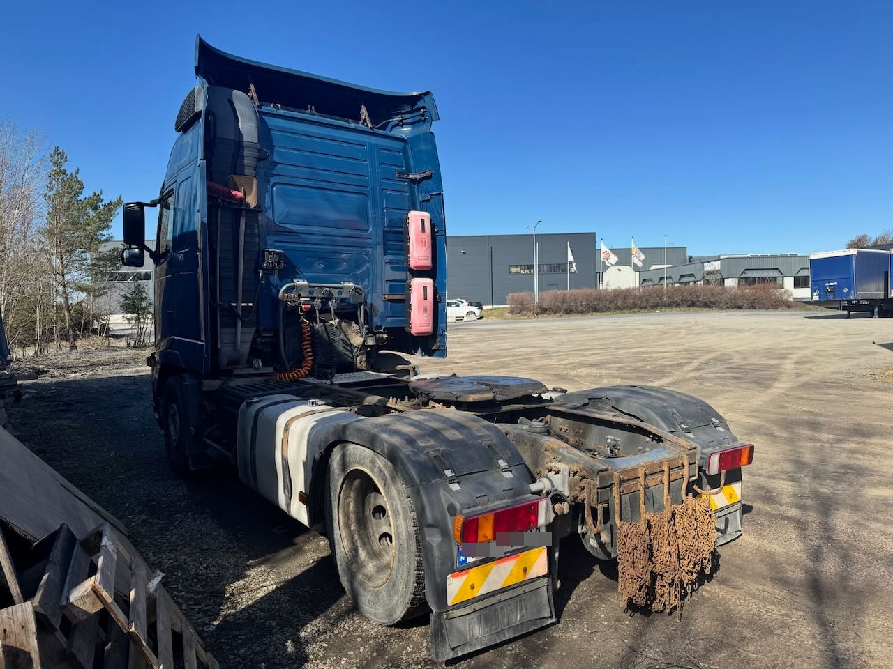 Volvo FH440 - مقطورة السحب: صورة 5 Volvo FH440 - مقطورة السحب: صورة 5
