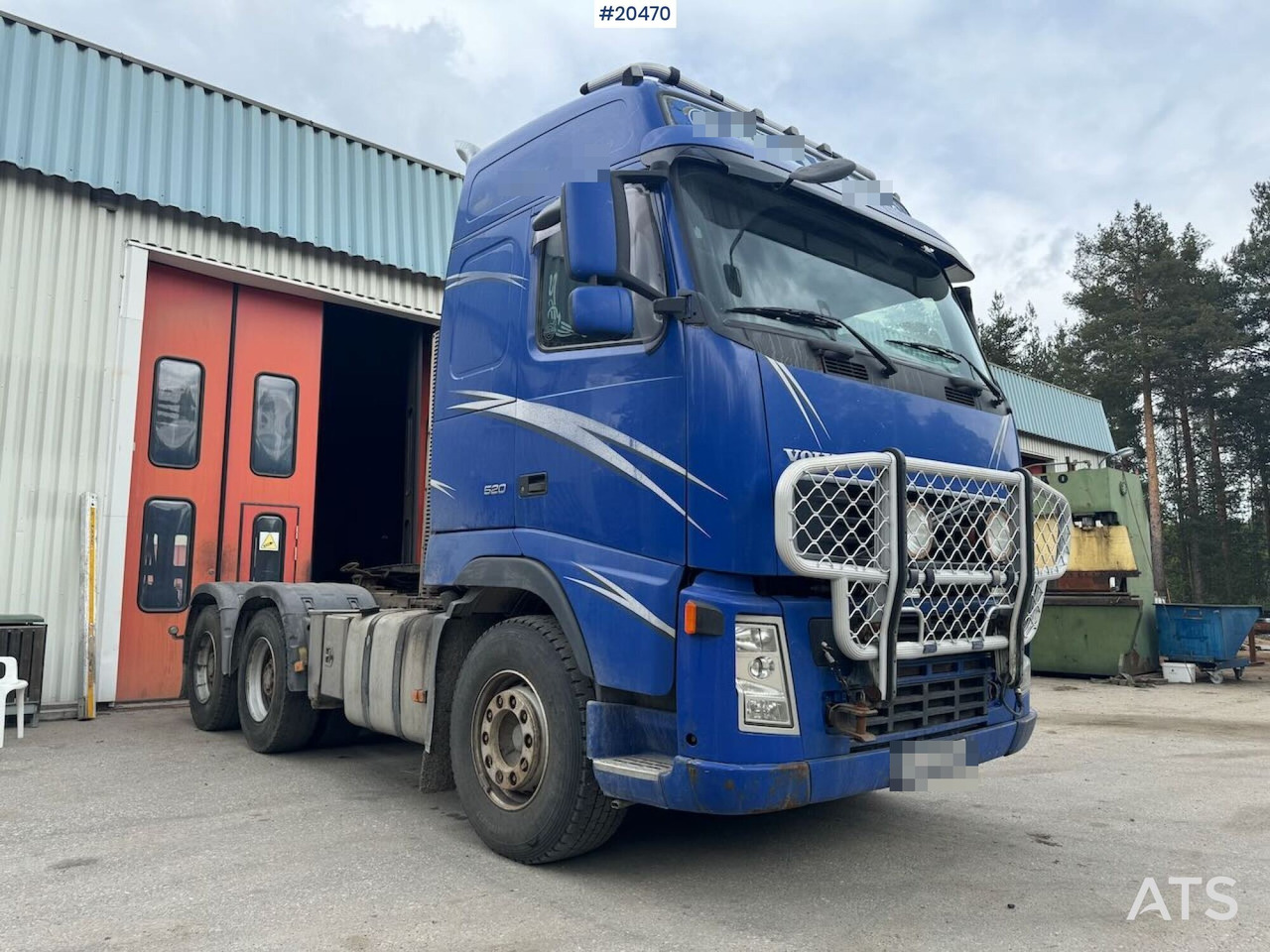 Volvo FH520 - مقطورة السحب: صورة 1 Volvo FH520 - مقطورة السحب: صورة 1