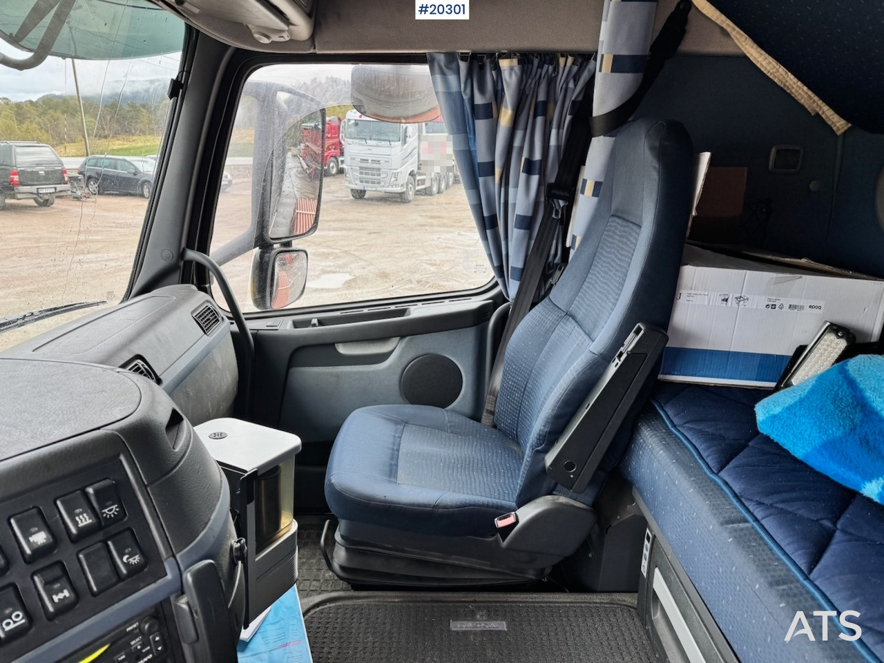 شاحنة برافعة خطافية Volvo FH540: صورة 37