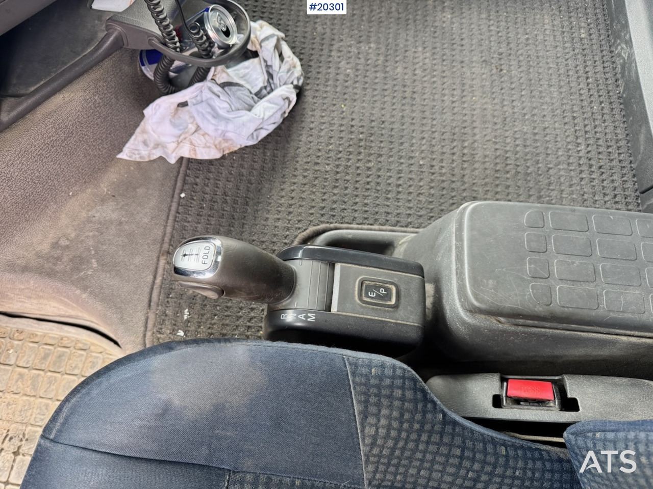 شاحنة برافعة خطافية Volvo FH540: صورة 31
