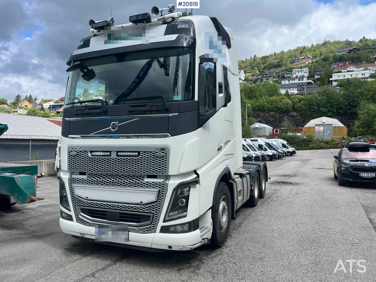Volvo FH650 - مقطورة السحب: صورة 2 Volvo FH650 - مقطورة السحب: صورة 2