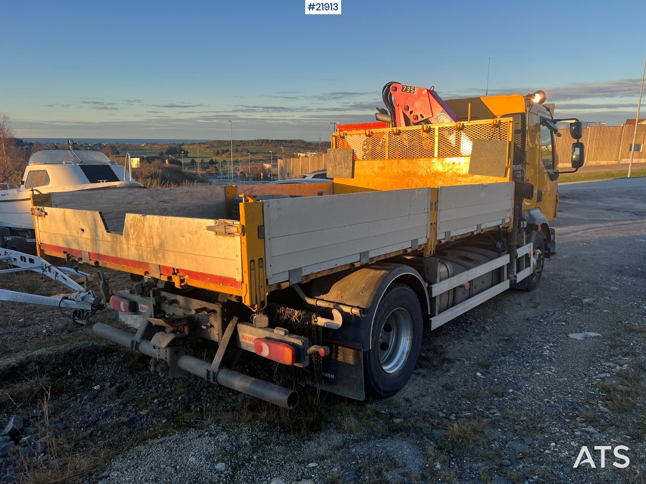 Volvo FL240 - شاحنة كرين: صورة 4 Volvo FL240 - شاحنة كرين: صورة 4