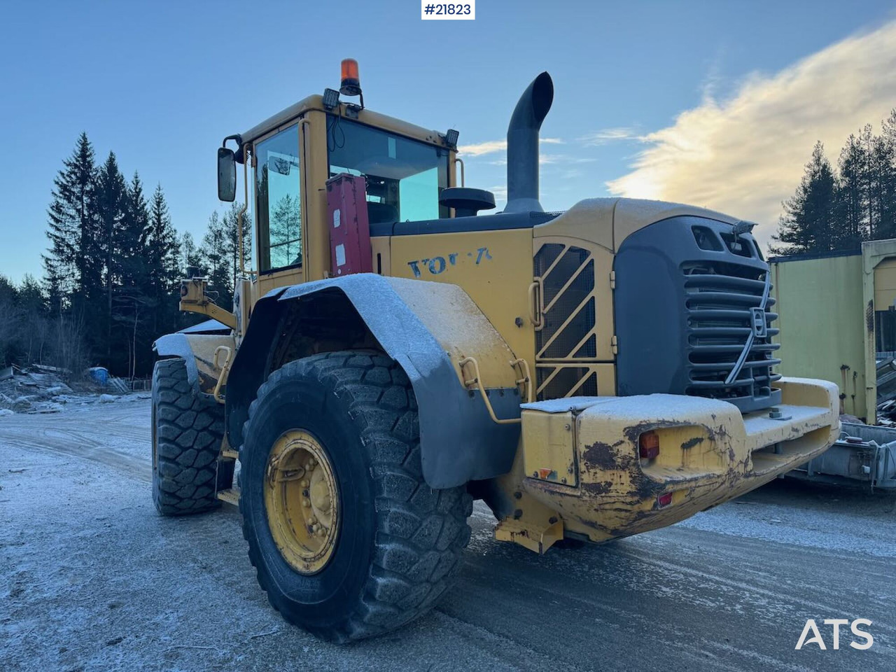 Volvo L110E hjullaster m/ skuffe SE VIDEO - اللودر بعجل: صورة 5 Volvo L110E hjullaster m/ skuffe SE VIDEO - اللودر بعجل: صورة 5