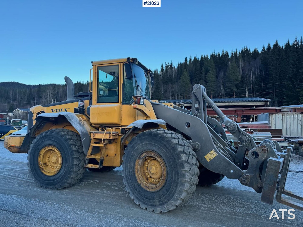 Volvo L110E hjullaster m/ skuffe SE VIDEO - اللودر بعجل: صورة 2 Volvo L110E hjullaster m/ skuffe SE VIDEO - اللودر بعجل: صورة 2