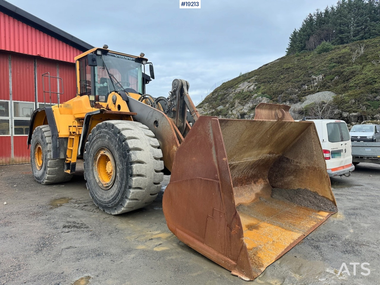 Volvo L220F - اللودر بعجل: صورة 1 Volvo L220F - اللودر بعجل: صورة 1