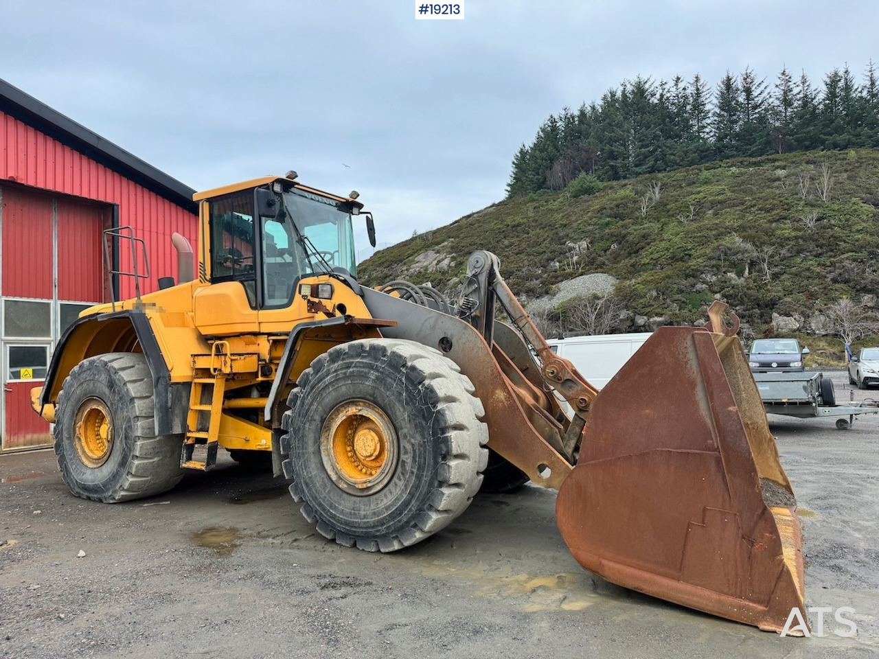 Volvo L220F - اللودر بعجل: صورة 2 Volvo L220F - اللودر بعجل: صورة 2