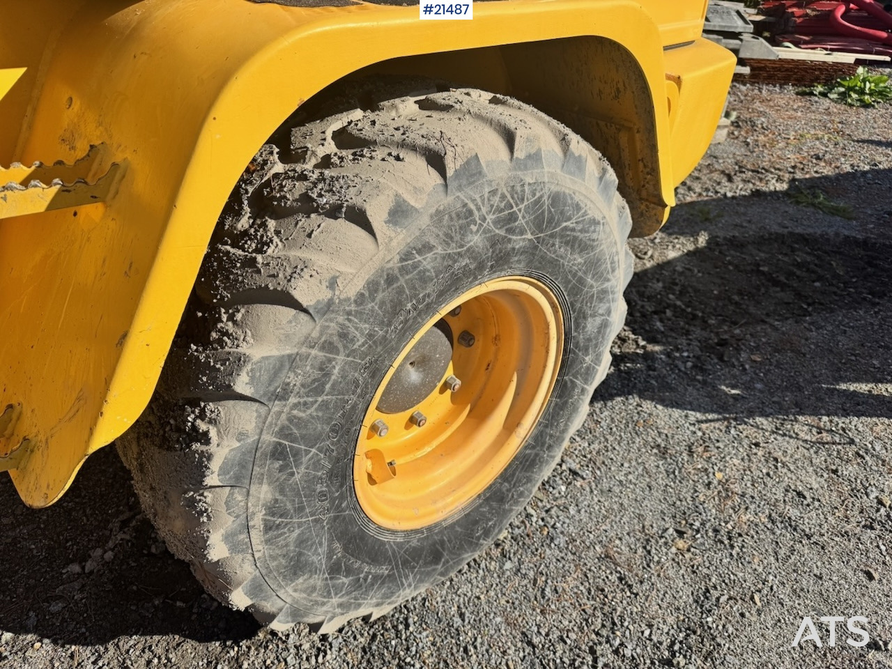 اللودر بعجل Volvo L30G: صورة 14