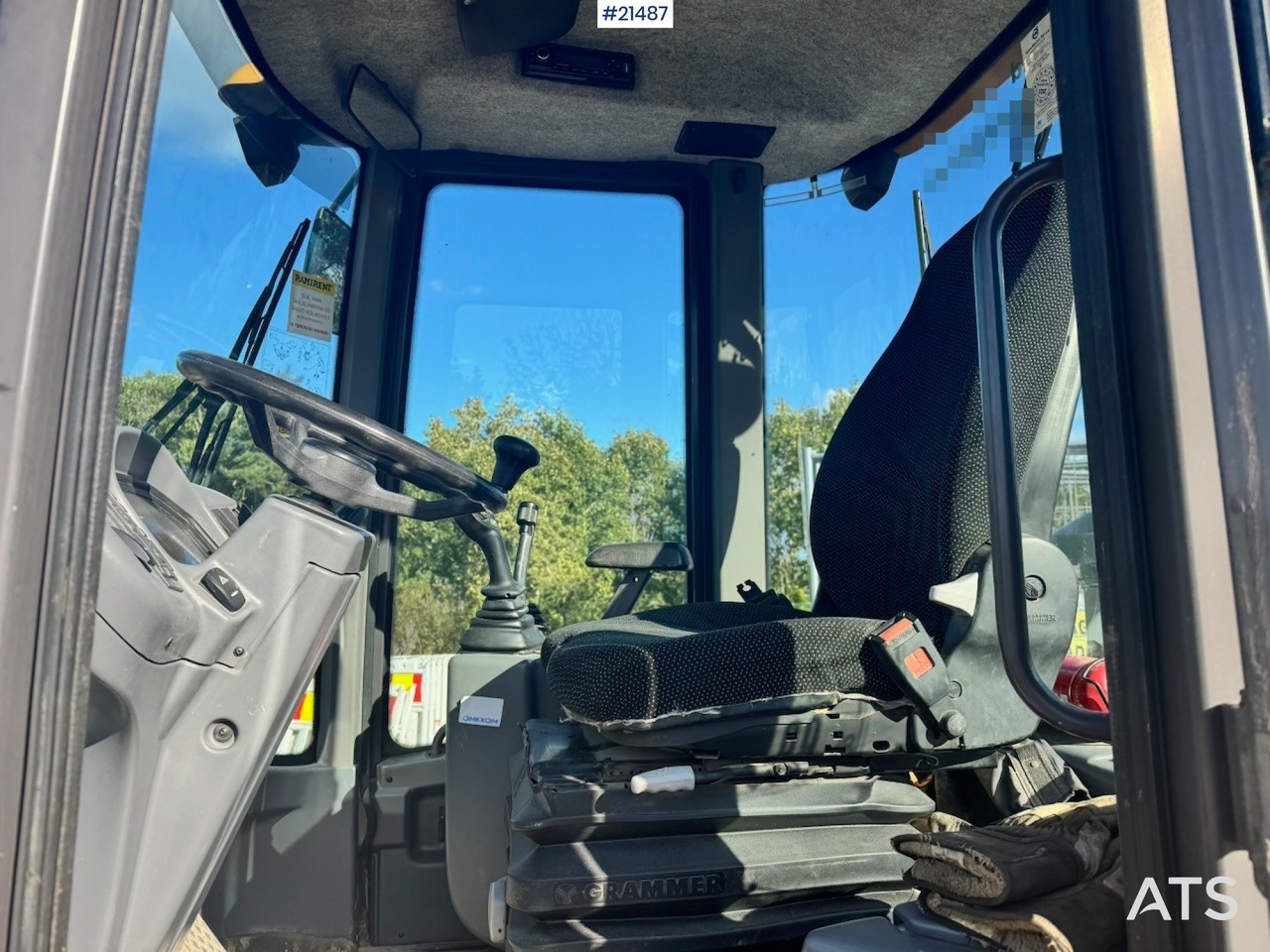 اللودر بعجل Volvo L30G: صورة 26