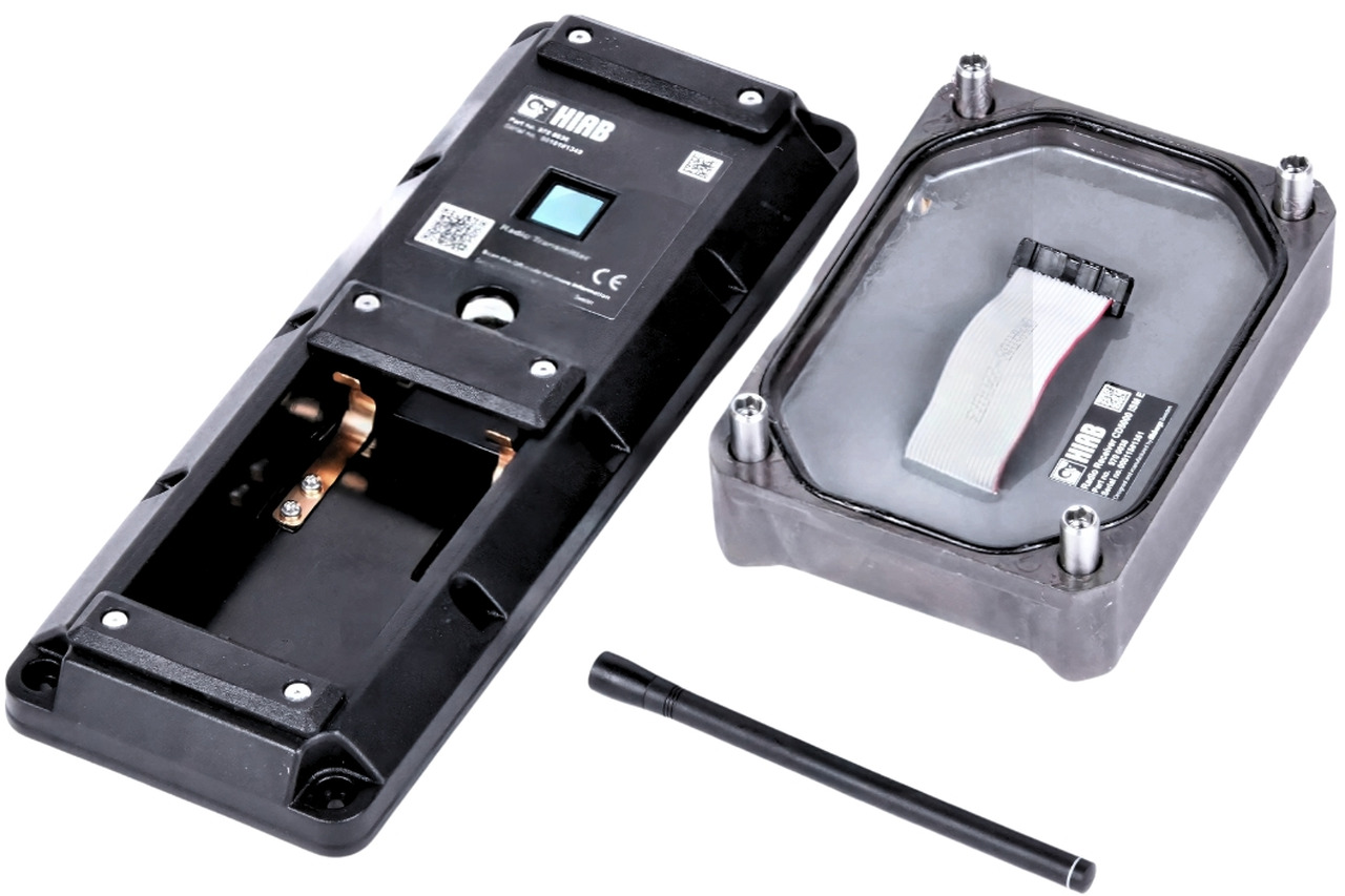 Radio replacement kit Hiab CD5000 455-5239 455-5239 - النظام الكهربائي - ونش كرين: صورة 1 Radio replacement kit Hiab CD5000 455-5239 455-5239 - النظام الكهربائي - ونش كرين: صورة 1