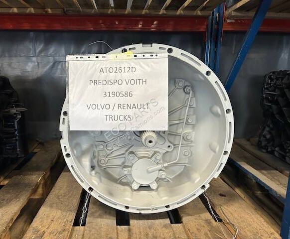 Volvo - نقل الحركة - شاحنة: صورة 1 Volvo - نقل الحركة - شاحنة: صورة 1