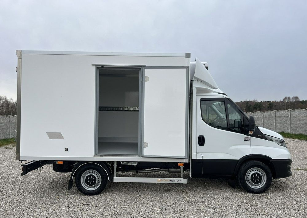 Iveco Daily - شاحنة توصيل مبردة: صورة 5 Iveco Daily - شاحنة توصيل مبردة: صورة 5
