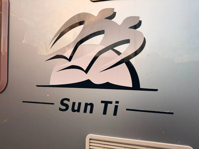 Renault KED Halfintregaal SUN TI - موتر هوم شبه متكامل: صورة 4 Renault KED Halfintregaal SUN TI - موتر هوم شبه متكامل: صورة 4