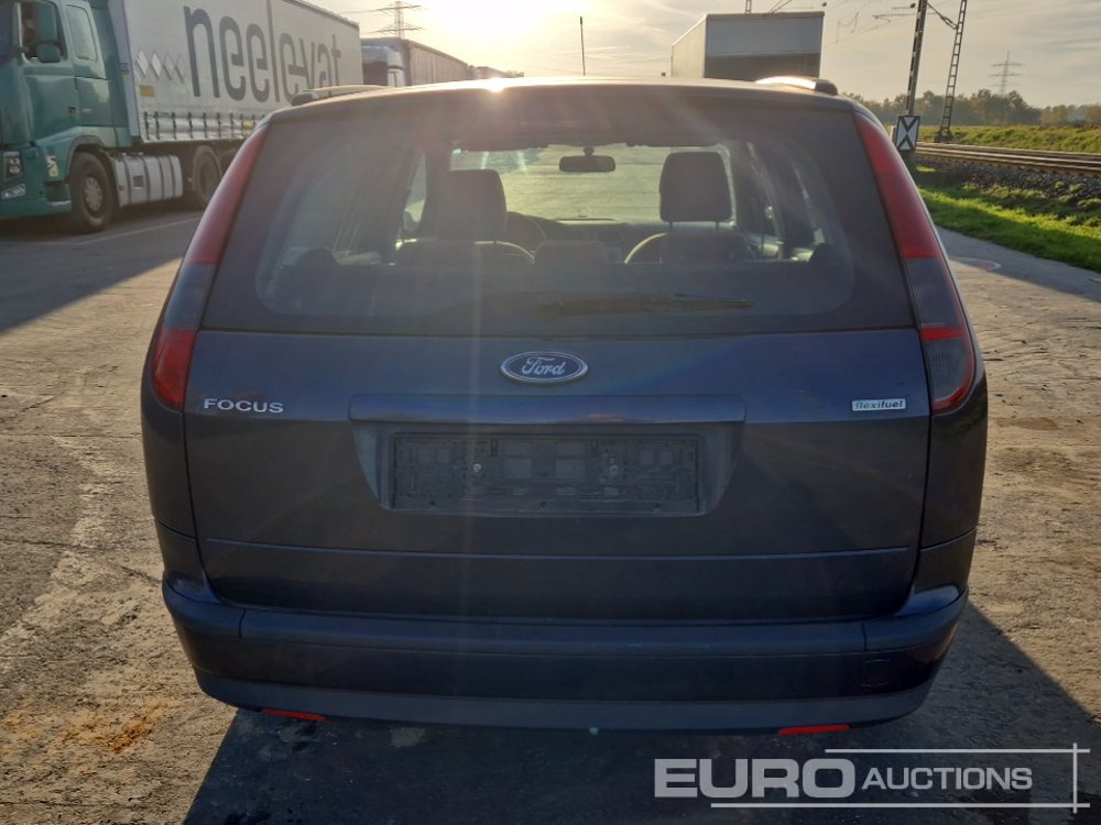 2007 Ford Focus - سيارة: صورة 4 2007 Ford Focus - سيارة: صورة 4