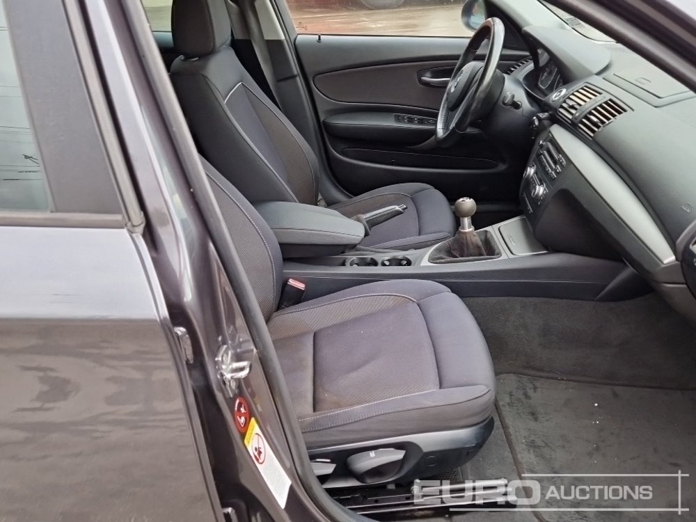 سيارة 2008 BMW 1 Series: صورة 21