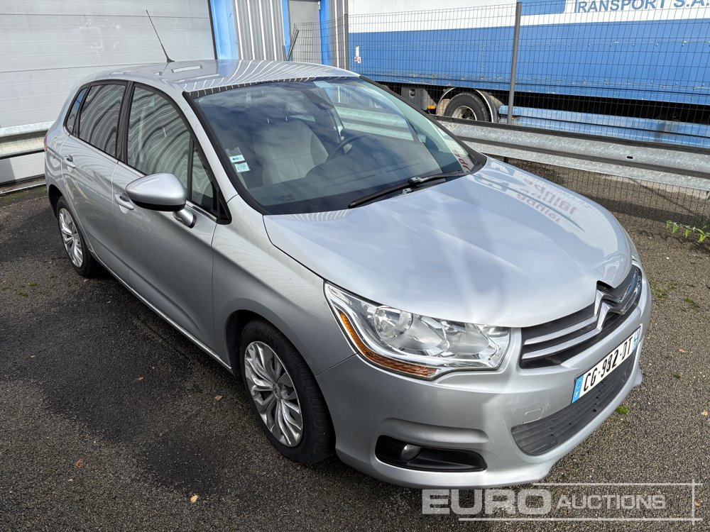 2012 Citreon C4 - سيارة: صورة 4 2012 Citreon C4 - سيارة: صورة 4