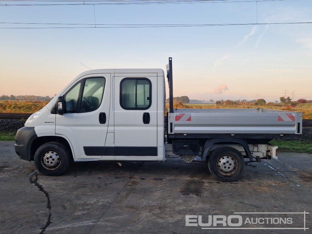 2012 Fiat Ducato - شاحنة توصيل مفتوحة: صورة 2 2012 Fiat Ducato - شاحنة توصيل مفتوحة: صورة 2