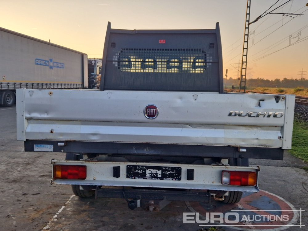 2012 Fiat Ducato - شاحنة توصيل مفتوحة: صورة 4 2012 Fiat Ducato - شاحنة توصيل مفتوحة: صورة 4