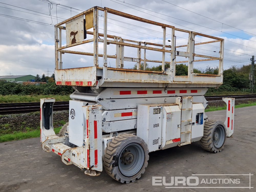 2013 Genie GS4390RT - منصة جومحمولةية: صورة 1 2013 Genie GS4390RT - منصة جومحمولةية: صورة 1