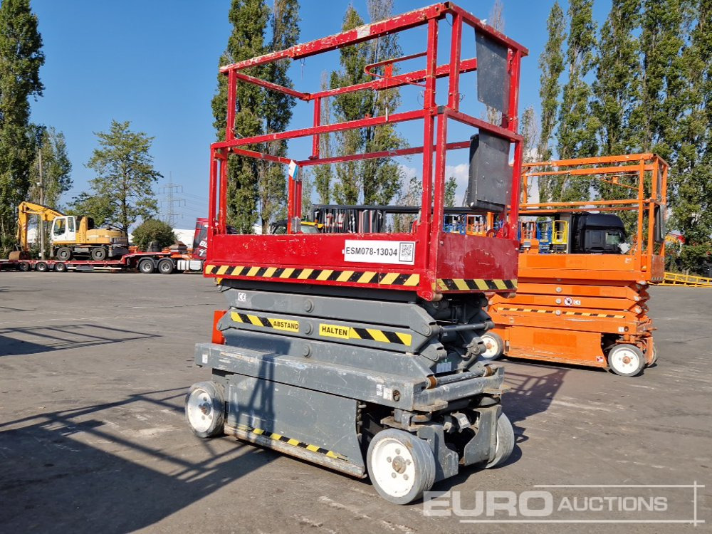 2013 SkyJack SJ111-3215 - منصة جومحمولةية: صورة 3 2013 SkyJack SJ111-3215 - منصة جومحمولةية: صورة 3