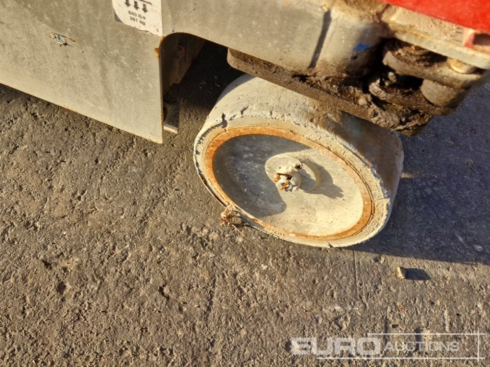 2014 Genie GRC-12 - مرفاع بصاري عمودي: صورة 5 2014 Genie GRC-12 - مرفاع بصاري عمودي: صورة 5