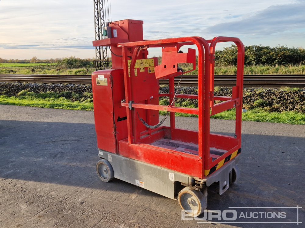 2014 Genie GRC-12 - مرفاع بصاري عمودي: صورة 2 2014 Genie GRC-12 - مرفاع بصاري عمودي: صورة 2