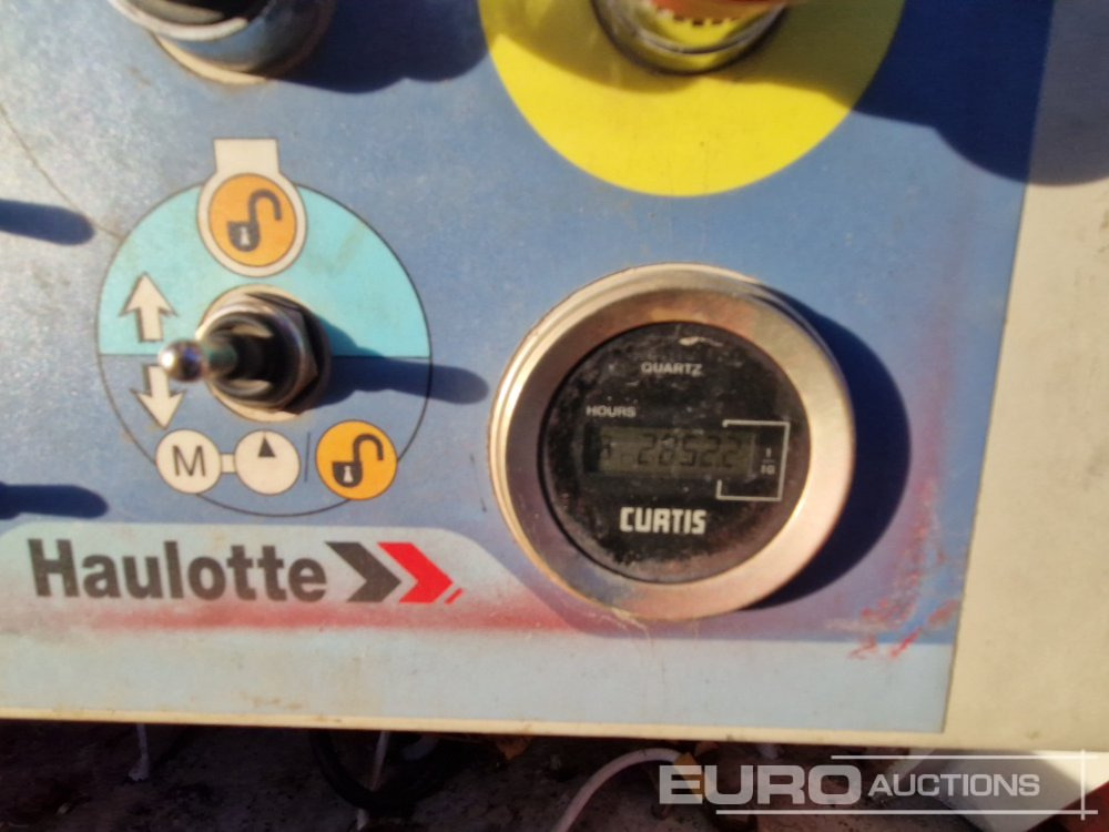 مرفاع مفصلي 2014 Haulotte HA120PX: صورة 22