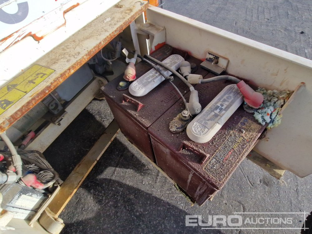 منصة جومحمولةية 2014 JLG 1230ES: صورة 9