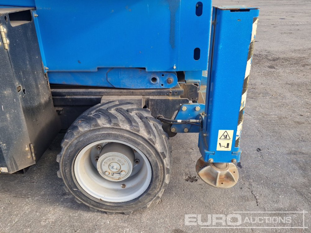 مرفاع مقصي 2015 Genie GS3369RT: صورة 7 مرفاع مقصي 2015 Genie GS3369RT: صورة 7