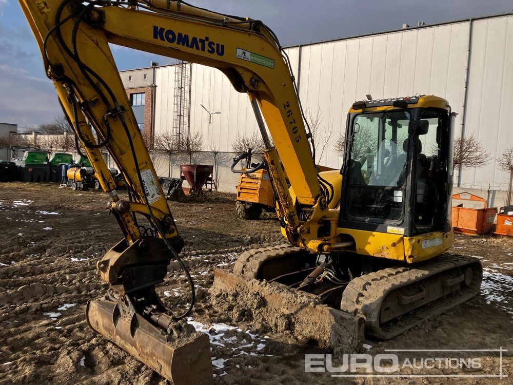 2015 Komatsu PC80MR-3 - حفار صغير: صورة 1 2015 Komatsu PC80MR-3 - حفار صغير: صورة 1