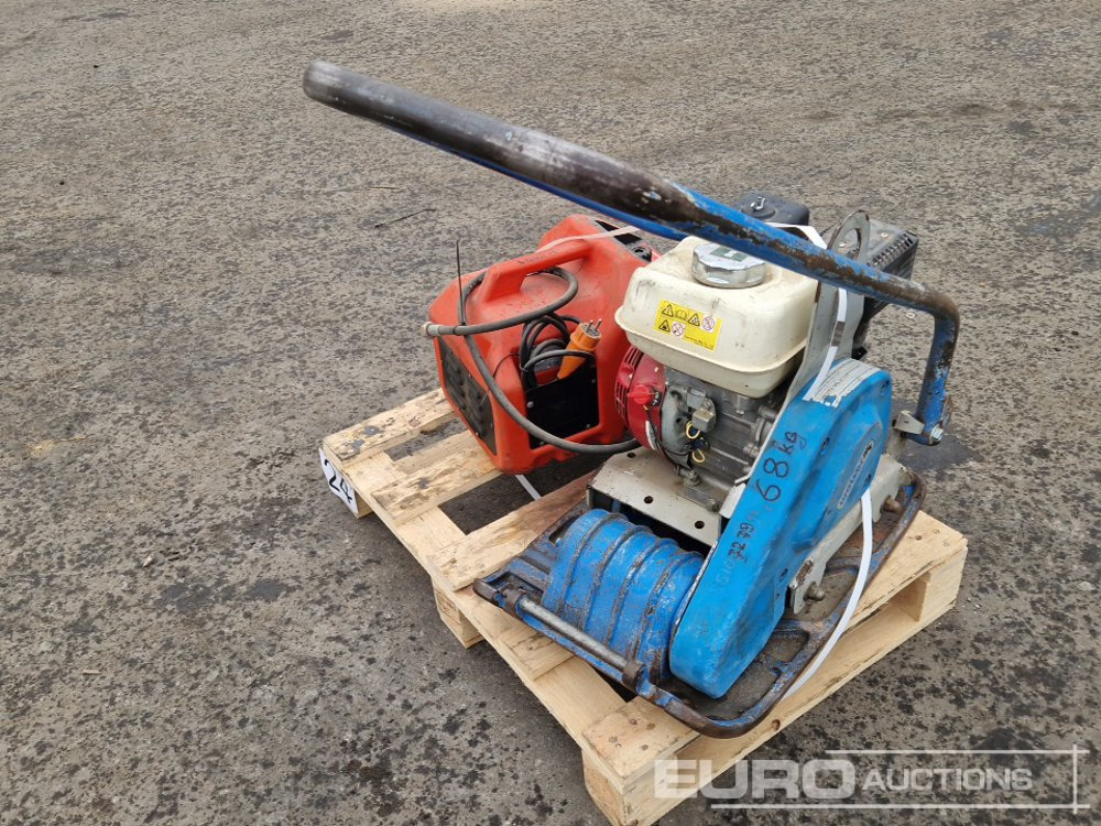 2015 Weber CF1 HD - صفيحة هزازة: صورة 2 2015 Weber CF1 HD - صفيحة هزازة: صورة 2