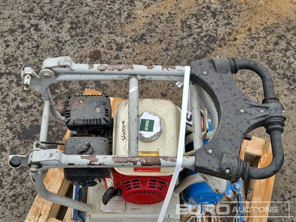 2015 Weber CF3 - صفيحة هزازة: صورة 5 2015 Weber CF3 - صفيحة هزازة: صورة 5